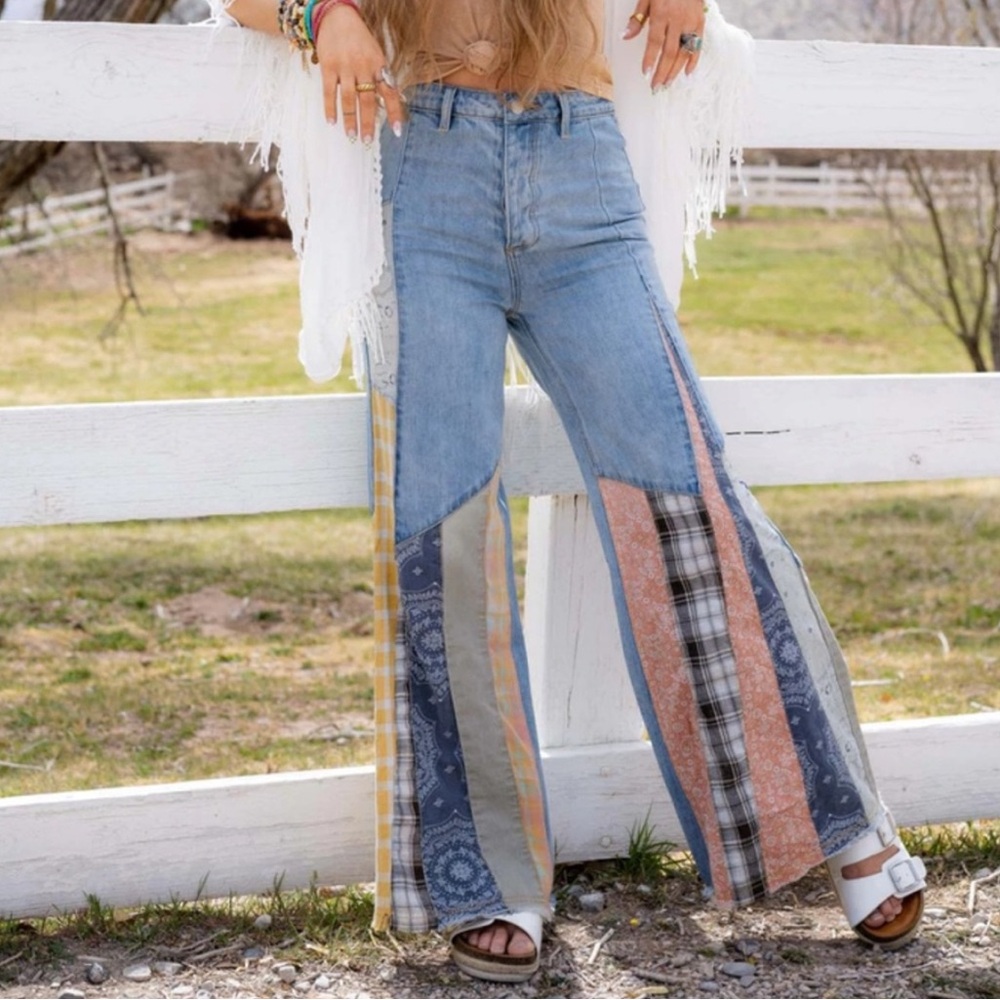 PATCHWORK WIDE LEG JEANS NWT